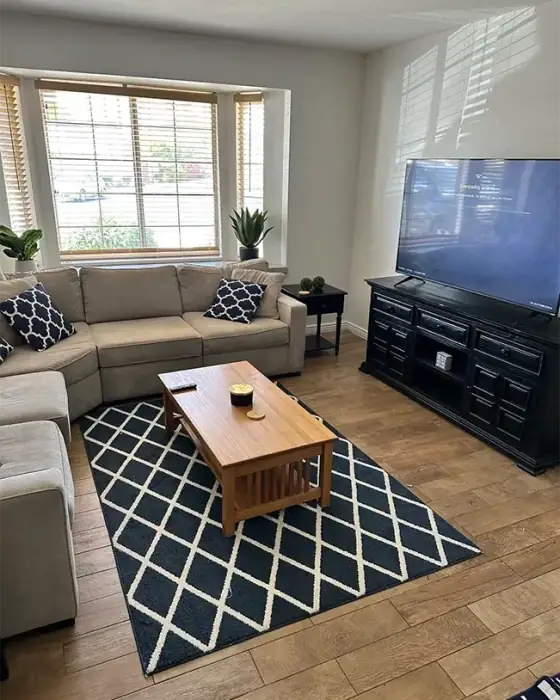 Source Home — Mesa, AZ Female Home