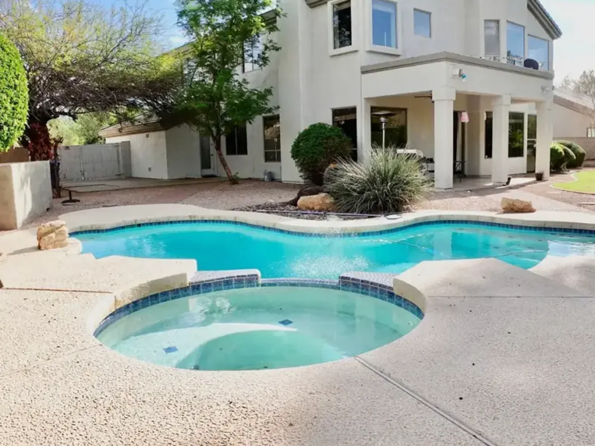 Luxury sober living in Arizona